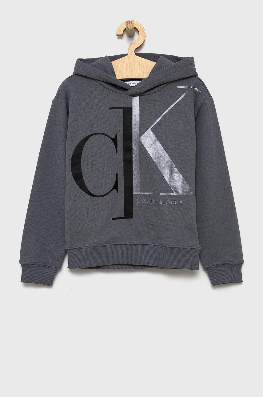 

Детски памучен суичър Calvin Klein Jeans в сиво с принт, Сив