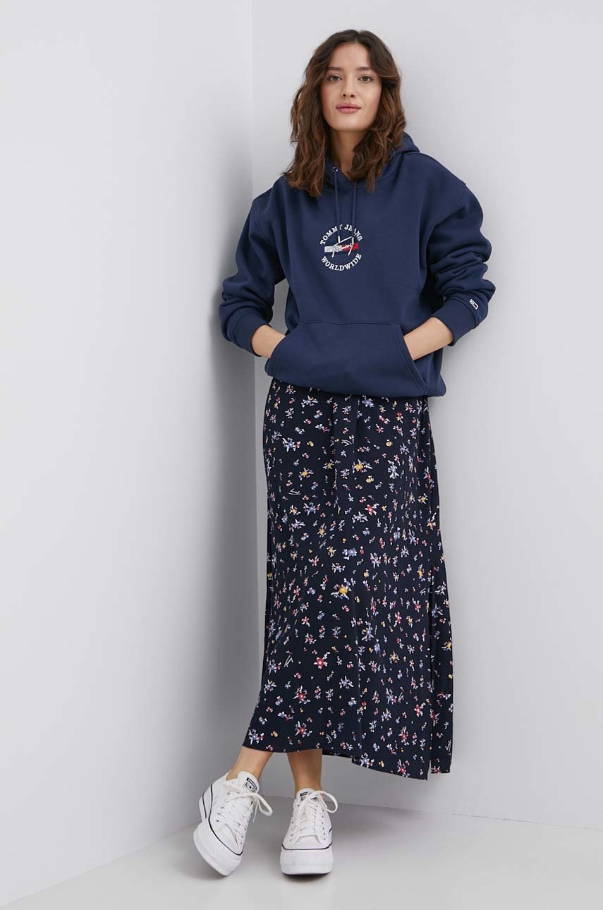 

Суичър Tommy Jeans дамски в тъмносиньо с апликация, Тъмносин