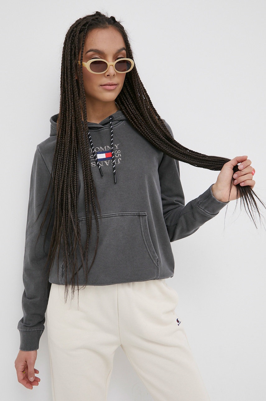 

Суичър Tommy Jeans дамска в сиво с апликация, Сив
