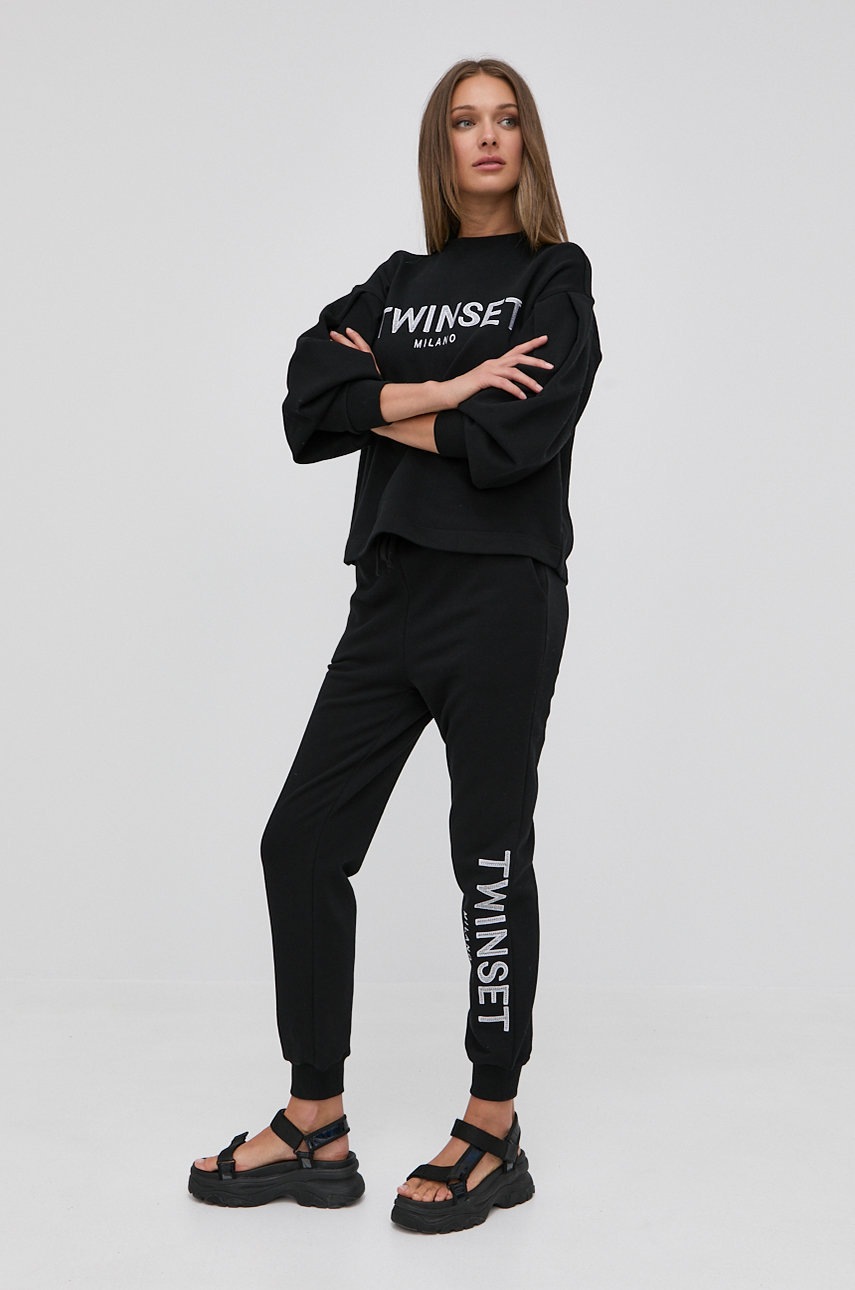 

Кофта Twinset жіноча колір чорний з аплікацією