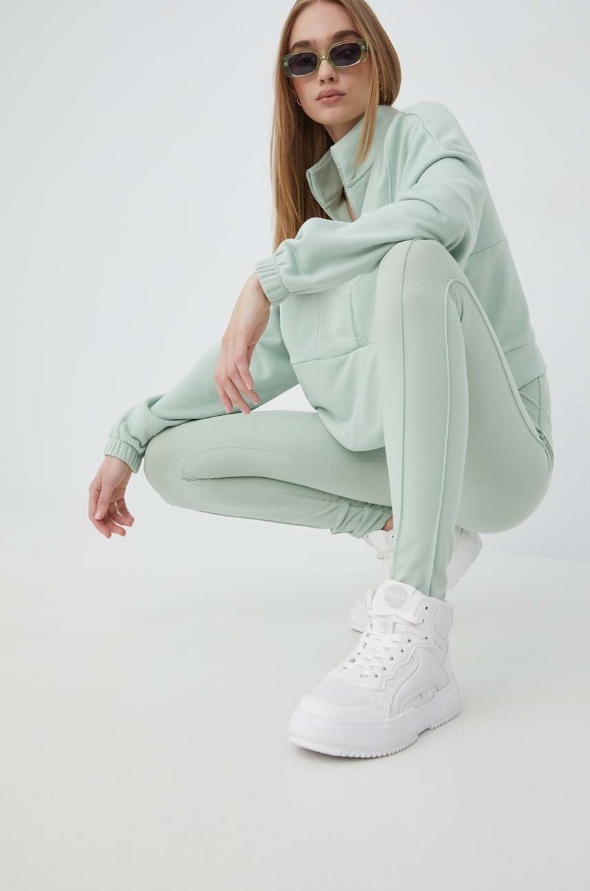 

Кофта Reebok H65622 женская цвет зелёный однотонная