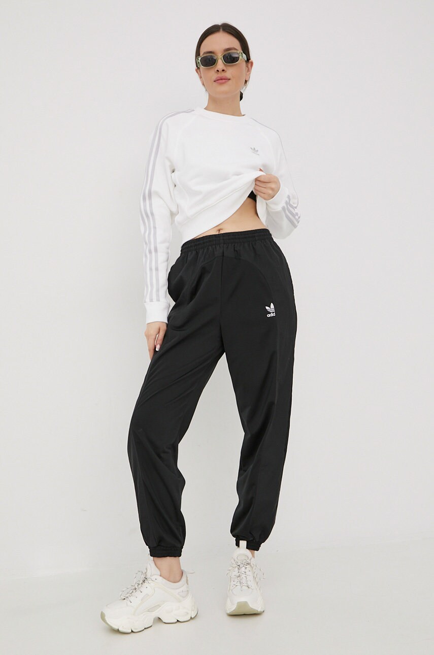 

Хлопковая кофта adidas Originals Adicolor женская цвет белый с аппликацией