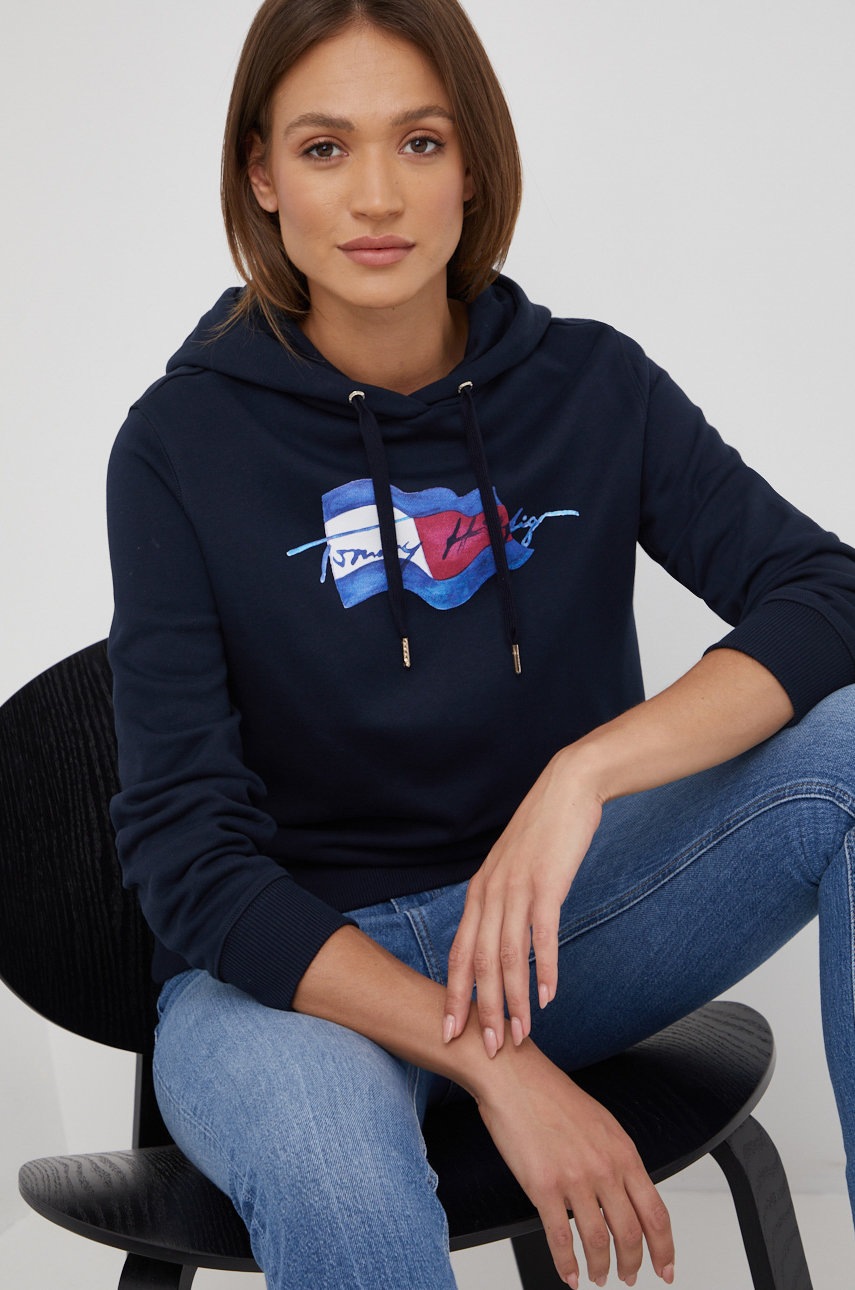 

Памучен суичър Tommy Hilfiger в тъмносиньо с принт, Тъмносин
