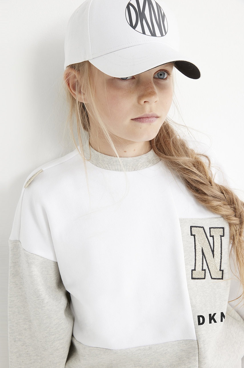 

Дитяча кофта Dkny колір бежевий з принтом