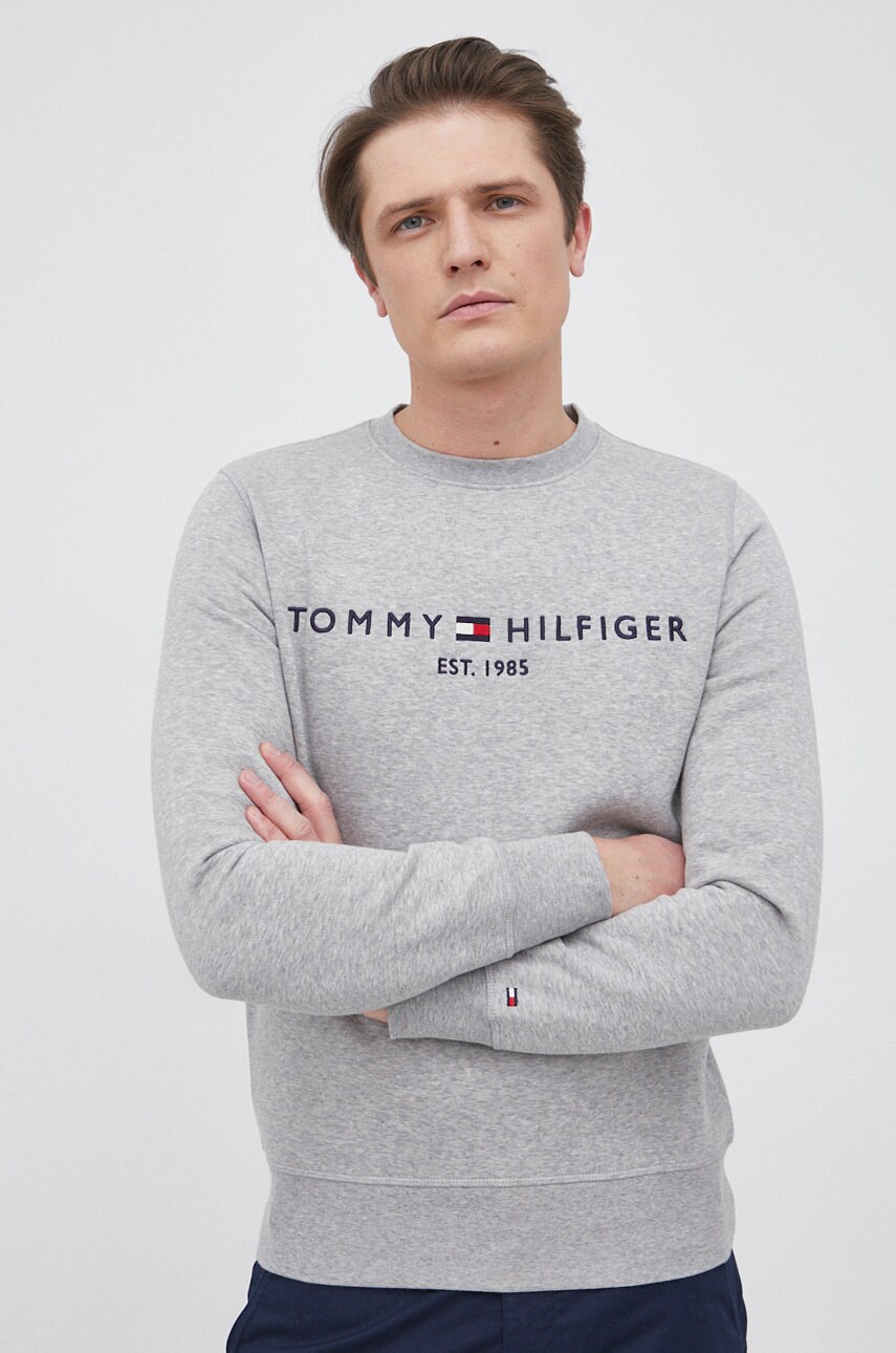 Levně Mikina Tommy Hilfiger pánská, šedá barva, s aplikací, MW0MW11596