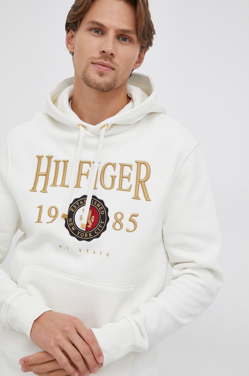 

Суичър Tommy Hilfiger мъжки в кремаво с апликация, Бежов