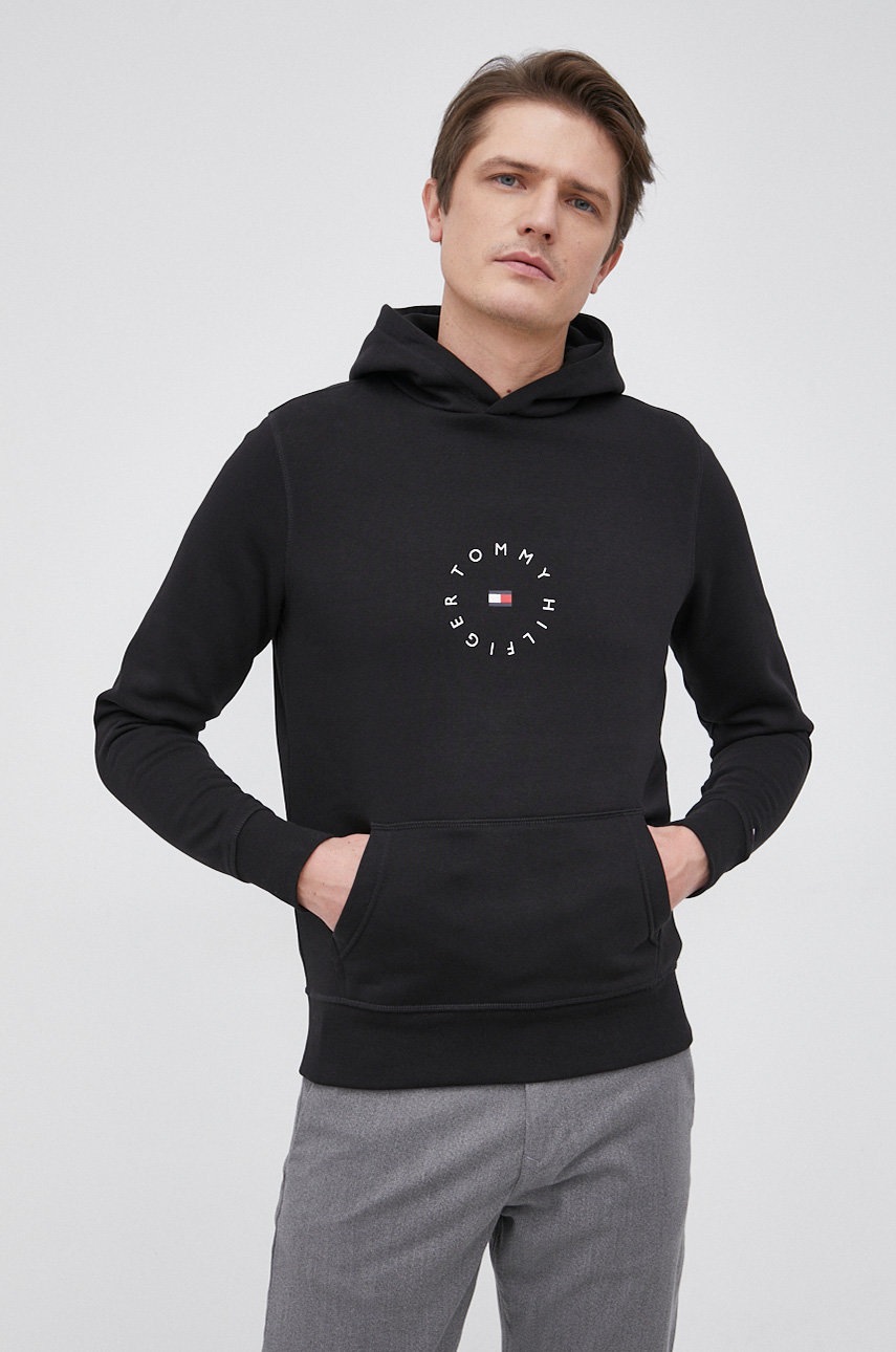

Суичър Tommy Hilfiger мъжки в черно с принт, Черен
