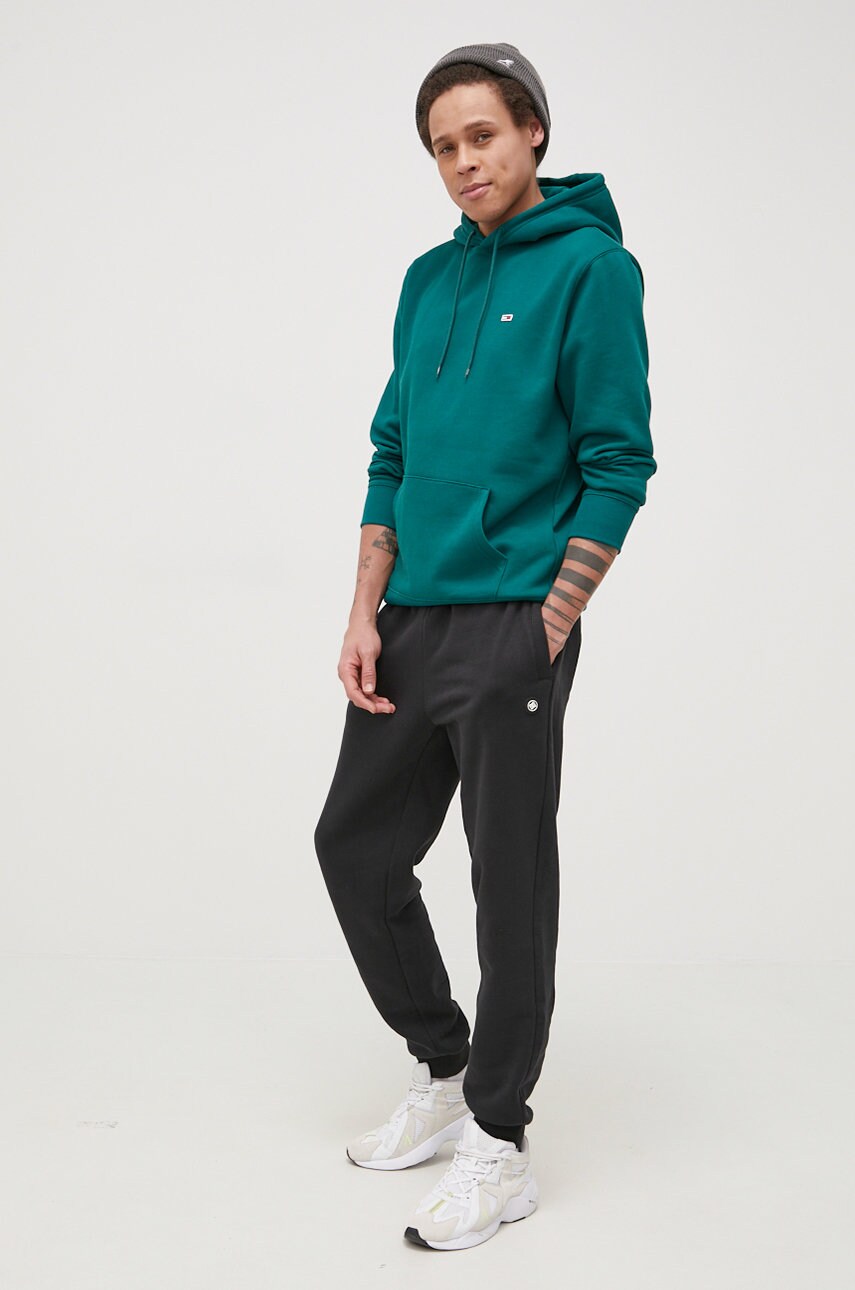 

Кофта Tommy Jeans чоловіча колір зелений гладка