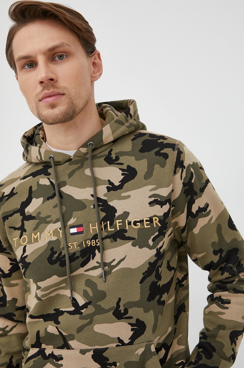 

Суичър Tommy Hilfiger мъжка в зелено с апликация, Зелен