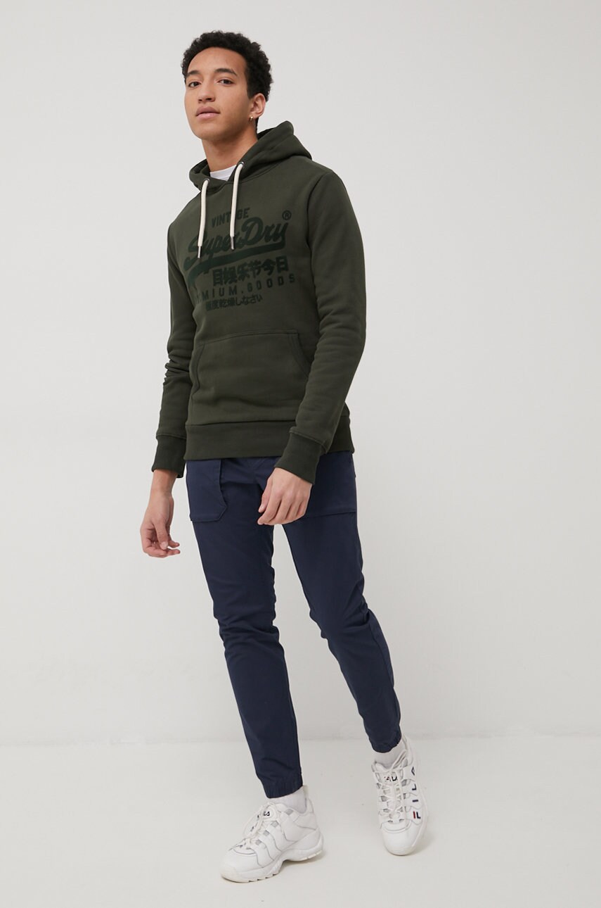 

Кофта Superdry мужская цвет зелёный с аппликацией