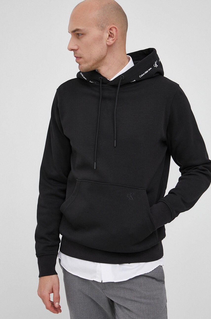 

Суичър Calvin Klein Jeans мъжки в черно с изчистен дизайн, Черен