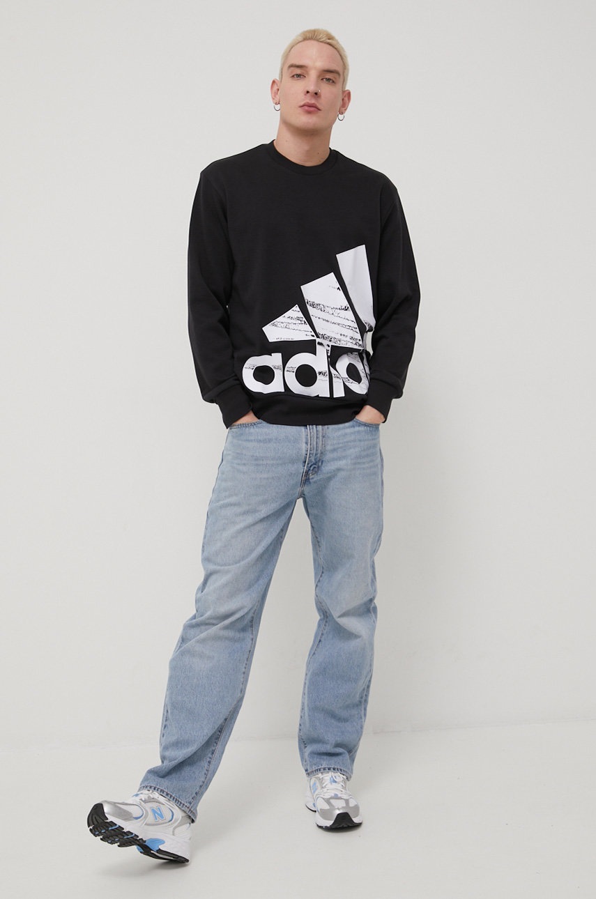 

Кофта adidas мужская цвет чёрный с принтом