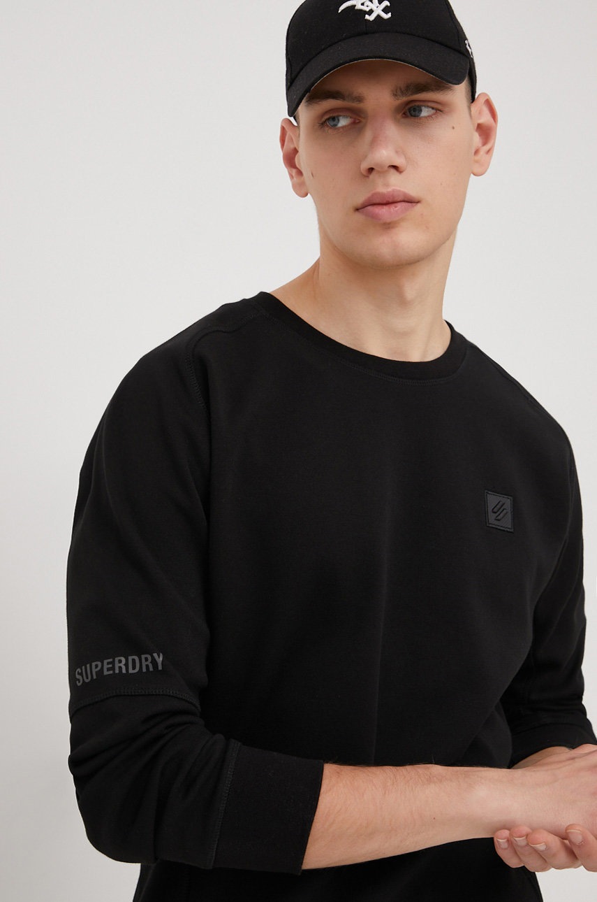 

Суичър Superdry в черно с изчистен дизайн, Черен