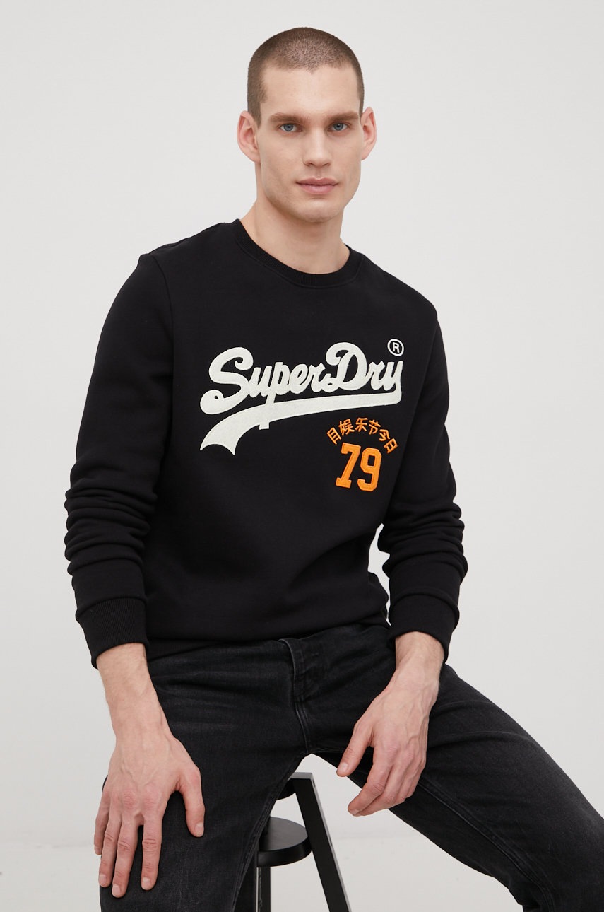 

Суичър Superdry в черно с апликация, Черен
