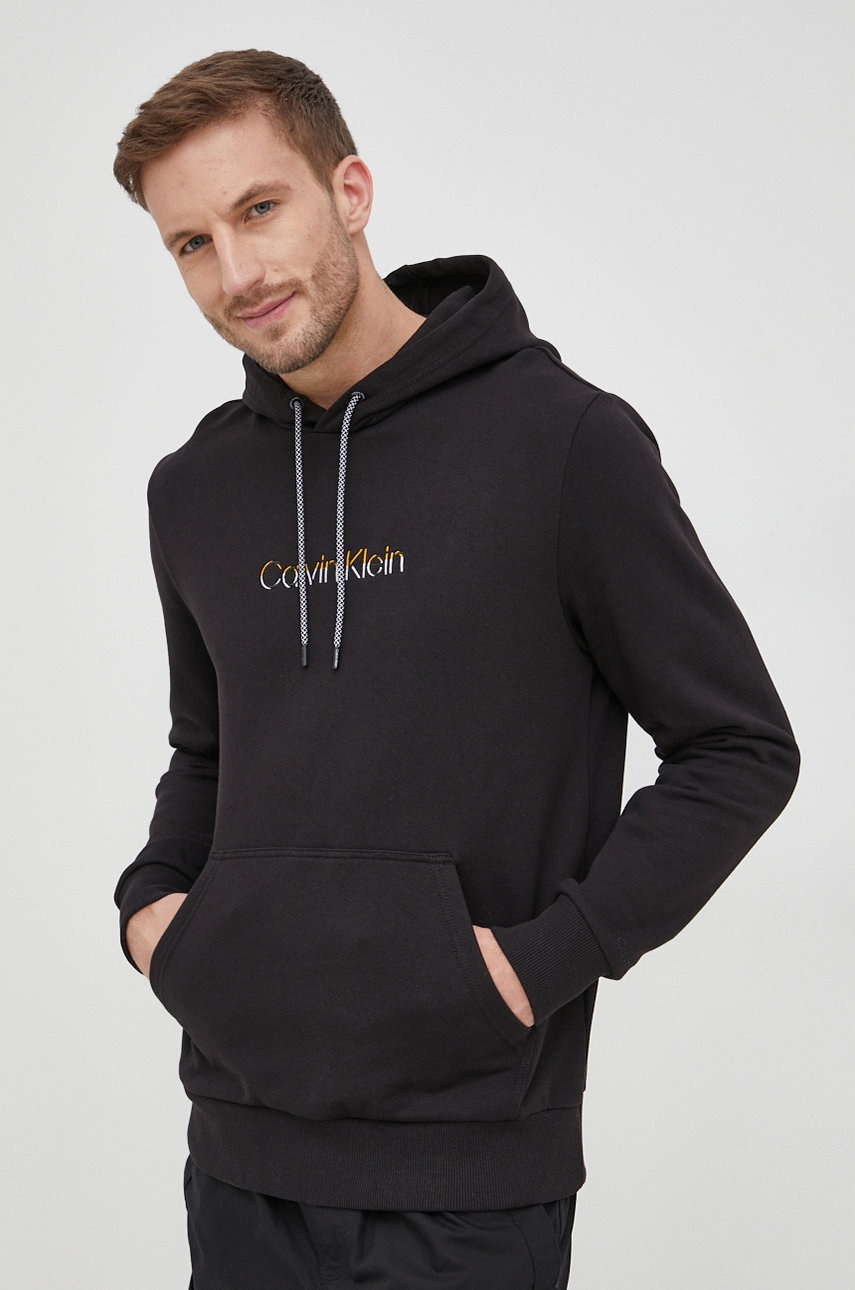 

Суичър Calvin Klein мъжка в черно с изчистен дизайн, Черен