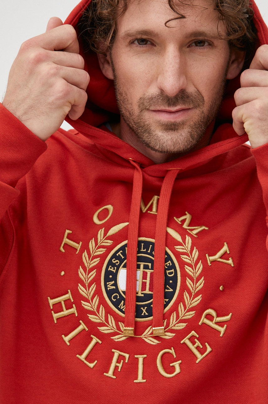 

Памучен суичър Tommy Hilfiger в оранжево с апликация, Оранжев