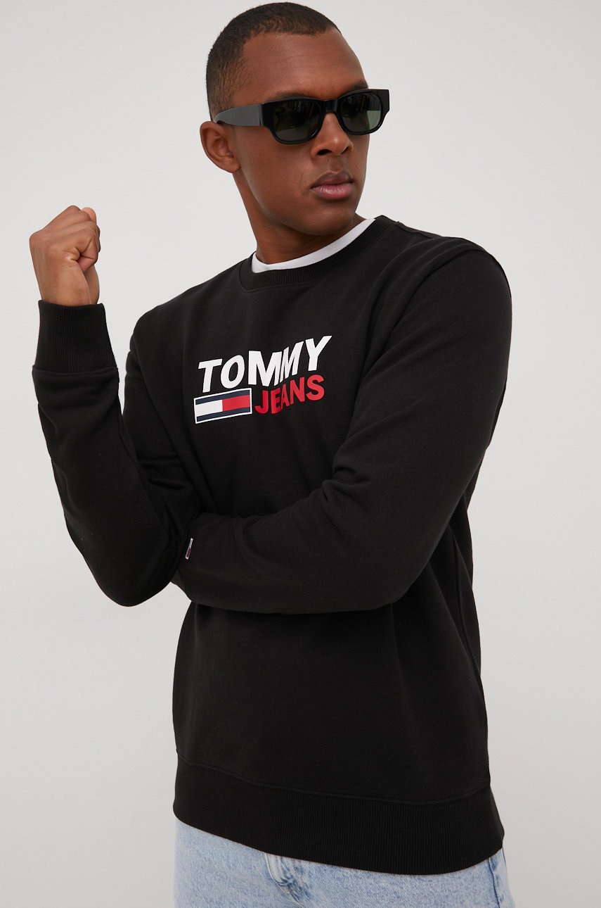 

Памучен суичър Tommy Jeans в черно с принт, Черен