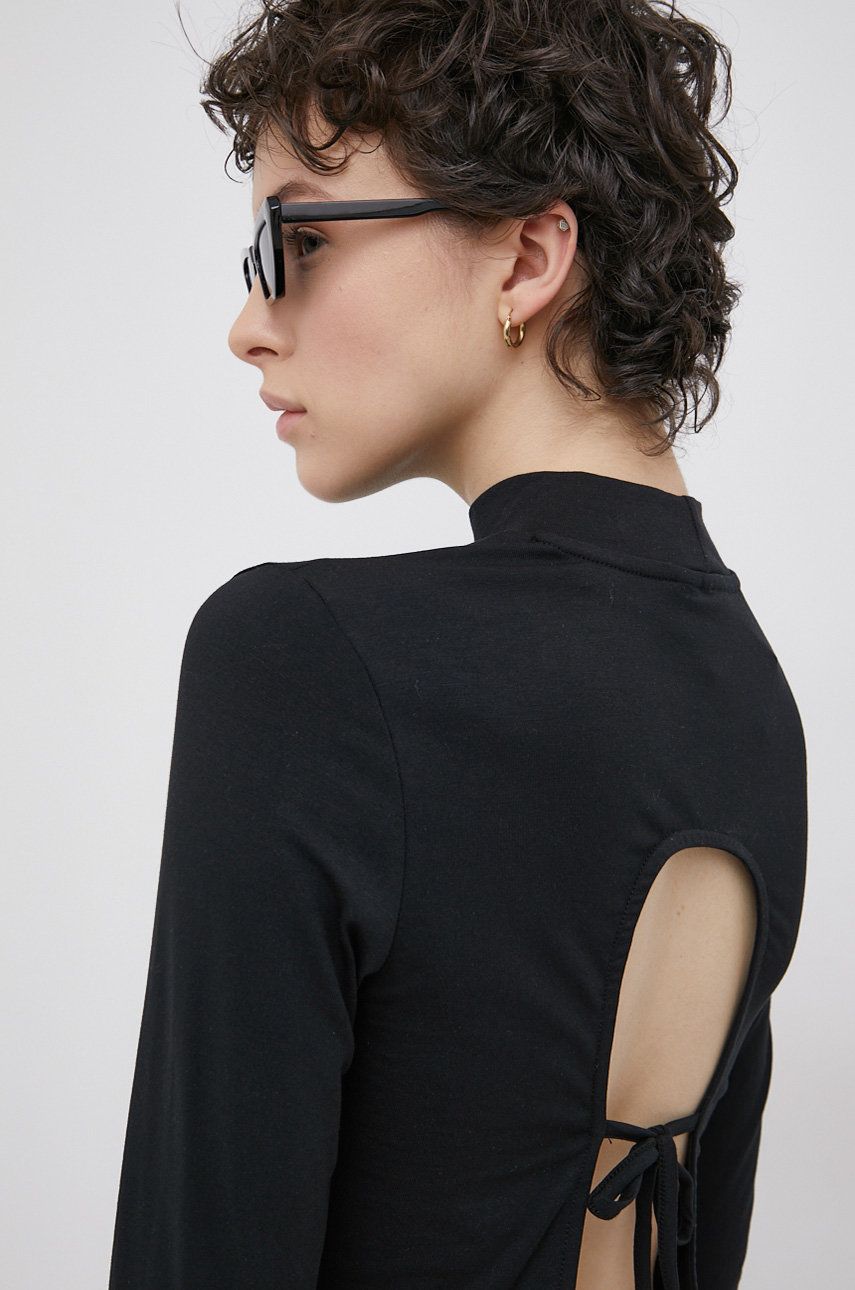 Tričko s dlouhým rukávem Vero Moda dámský, černá barva, s pologolfem - černá -  48% Bavlna