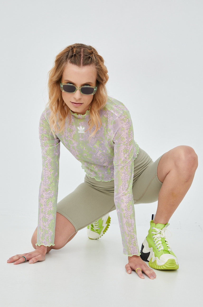 

Лонгслив adidas Originals женский цвет розовый с полугольфом