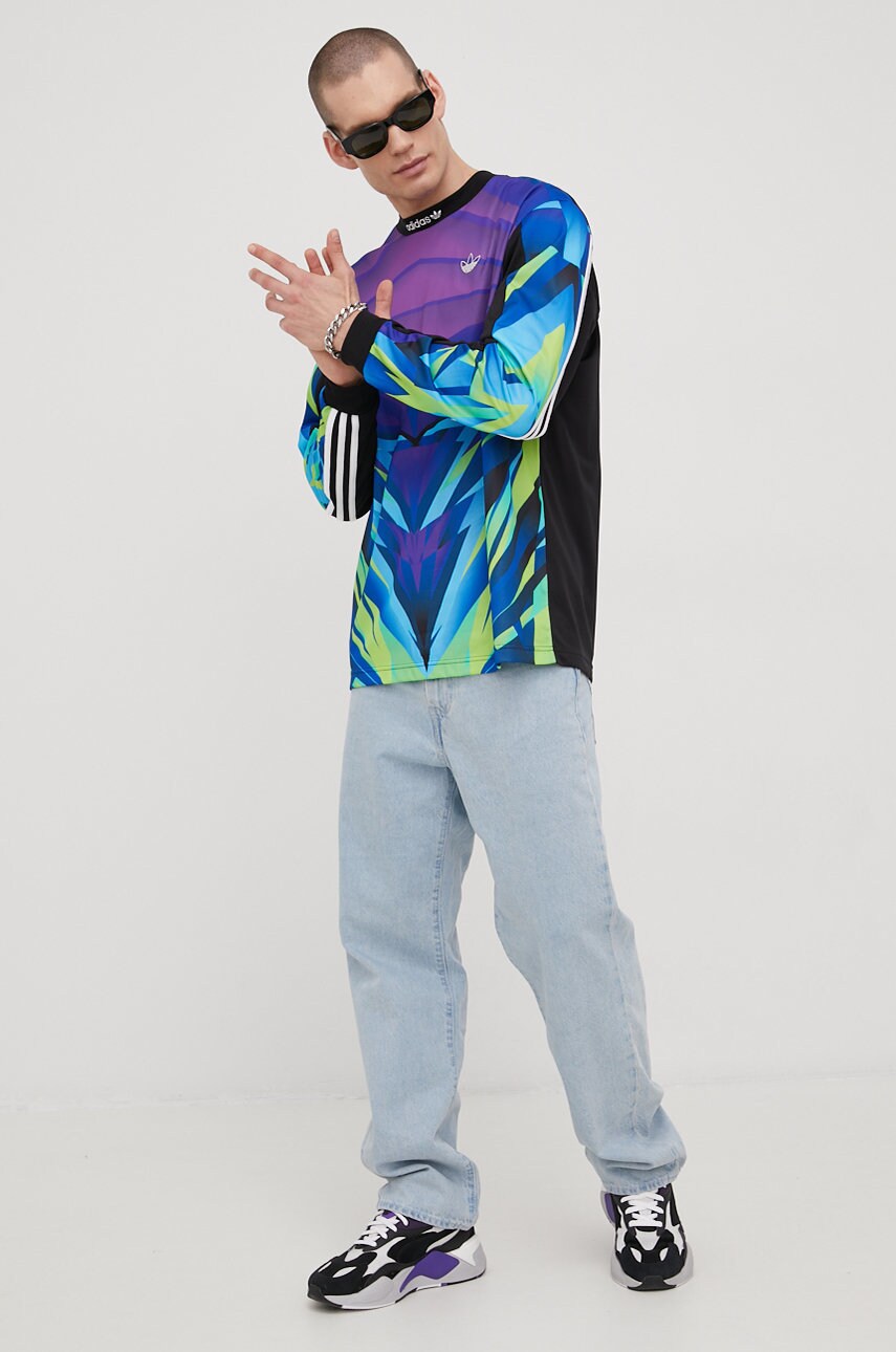 

Лонгслив adidas Originals мужской узорный