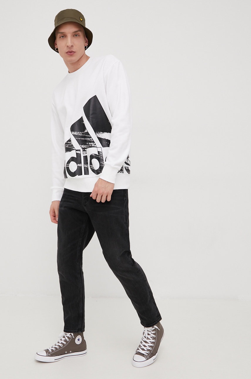 

Суичър adidas HE1779 в бяло с принт, Бял