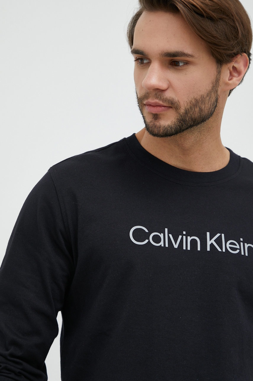 

Блуза с дълги ръкави за трениране Calvin Klein Performance в черно с принт, Черен