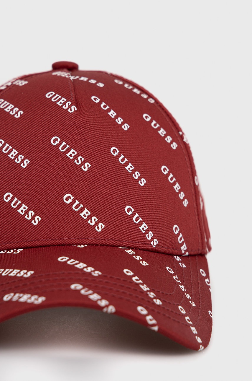

Бавовняна кепка Guess колір червоний візерунок