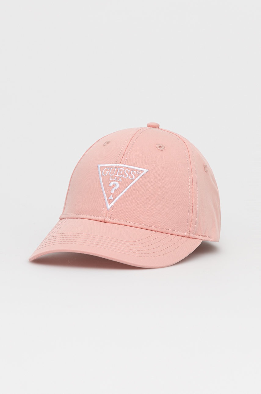 

Памучна шапка Guess в розово с изчистен дизайн, Розов