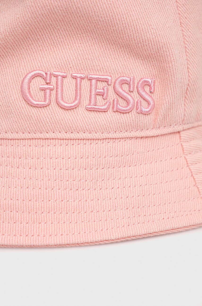 

Шляпа из хлопка Guess цвет розовый хлопковый