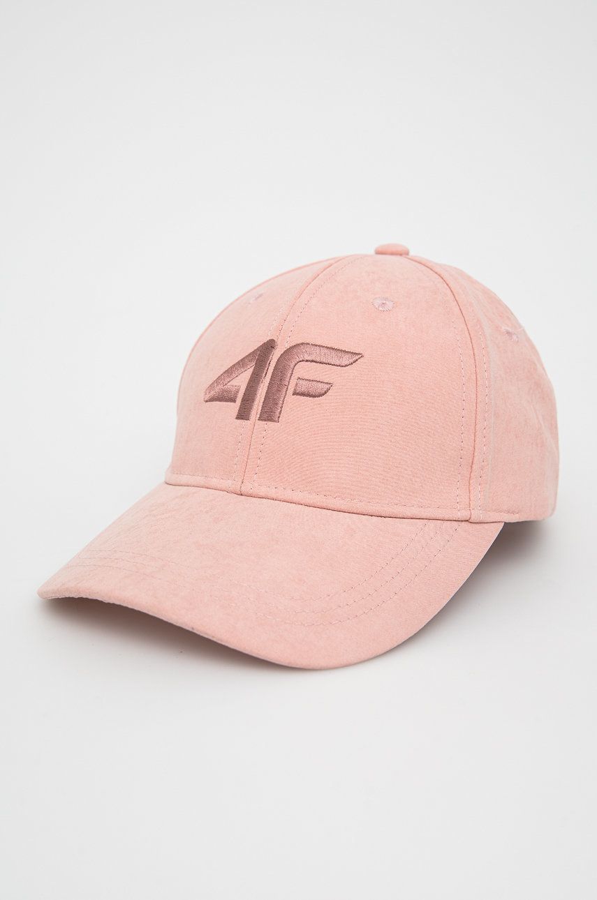 4F czapka kolor różowy z aplikacją