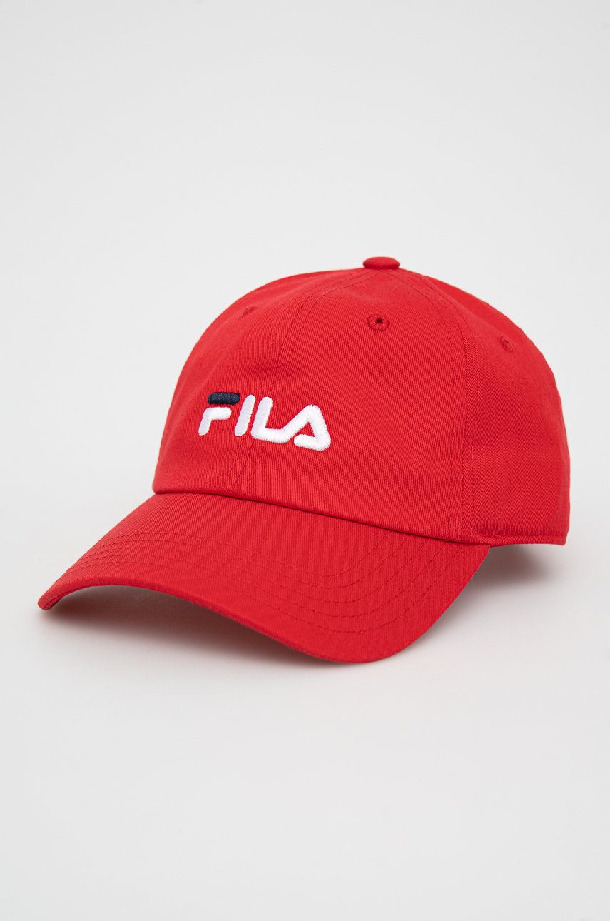 Čepice Fila červená barva, s aplikací - červená -  100% Bavlna