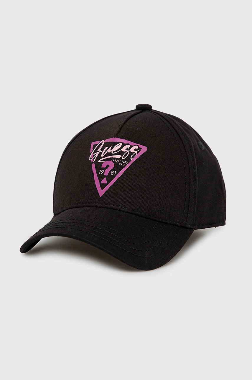 

Детска памучна шапка Guess в черно с принт, Черен
