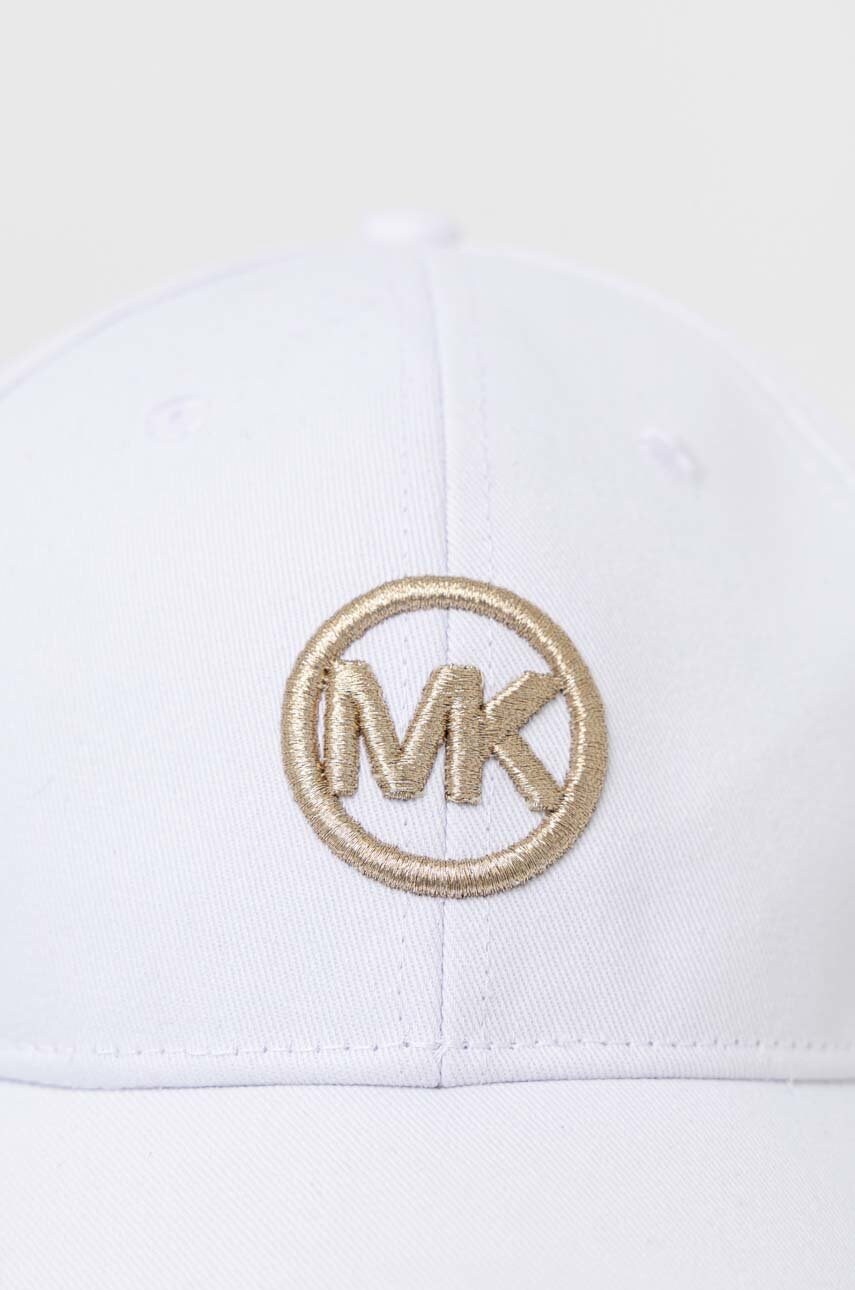 

Детская кепка Michael Kors цвет белый с аппликацией