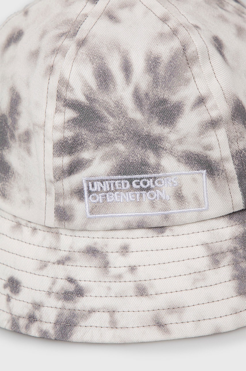 

United Colors of Benetton колір сірий з бавовни