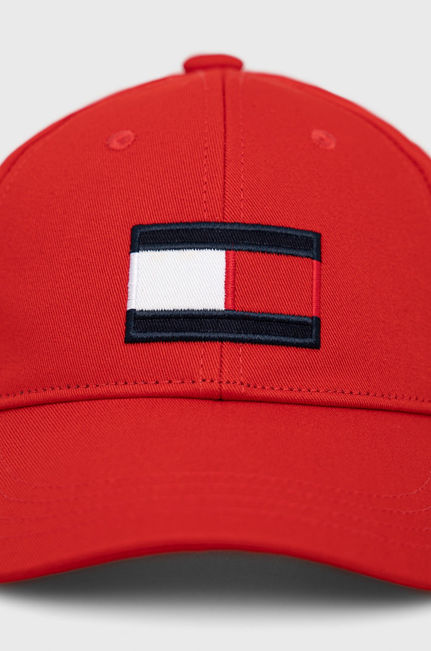 

Дитяча бавовняна кепка Tommy Hilfiger колір червоний з аплікацією