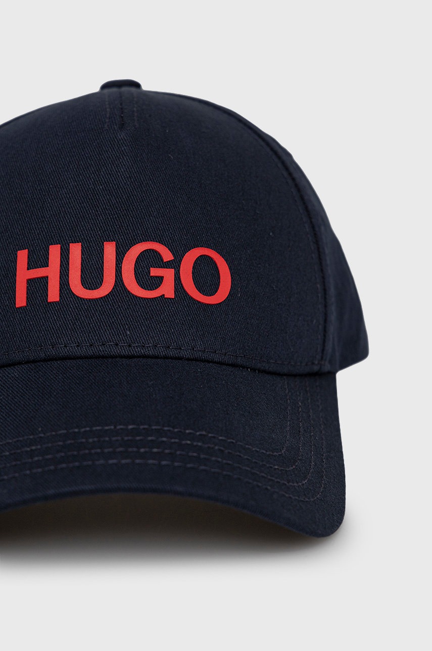 

Кепка Hugo цвет синий с аппликацией