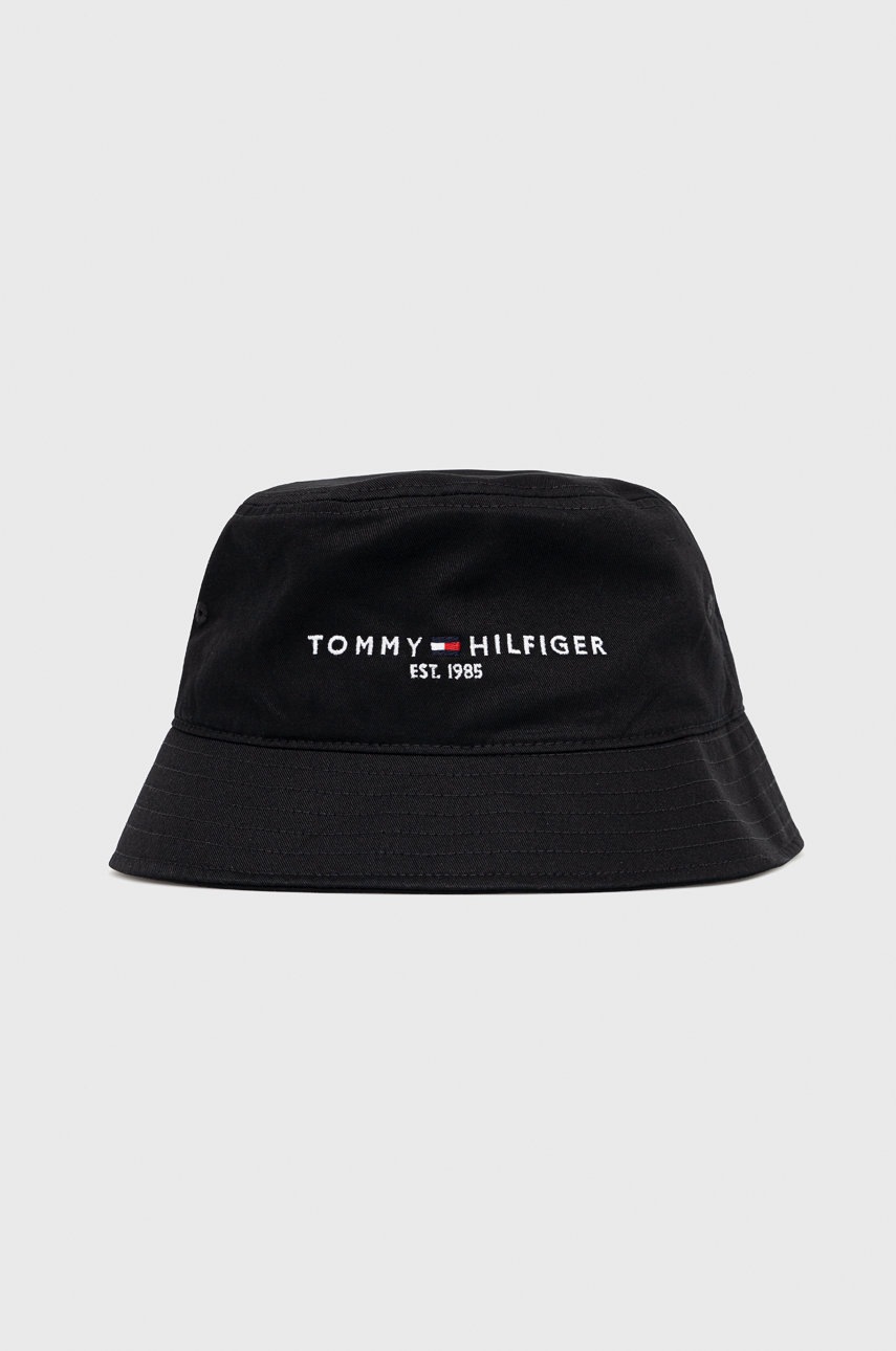 

Памучна капела Tommy Hilfiger в черно от памук, Черен