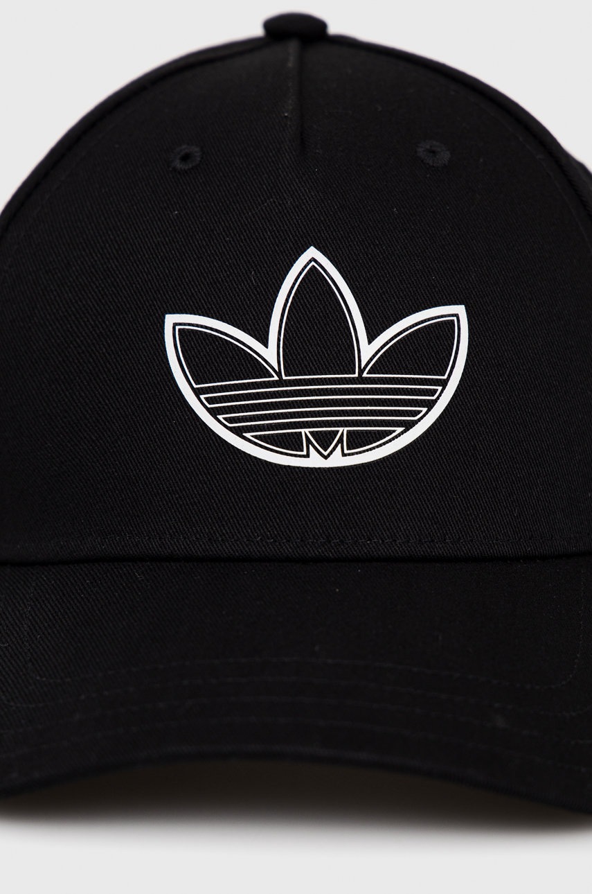 

Хлопковая кепка adidas Originals HD9758.M цвет чёрный с принтом
