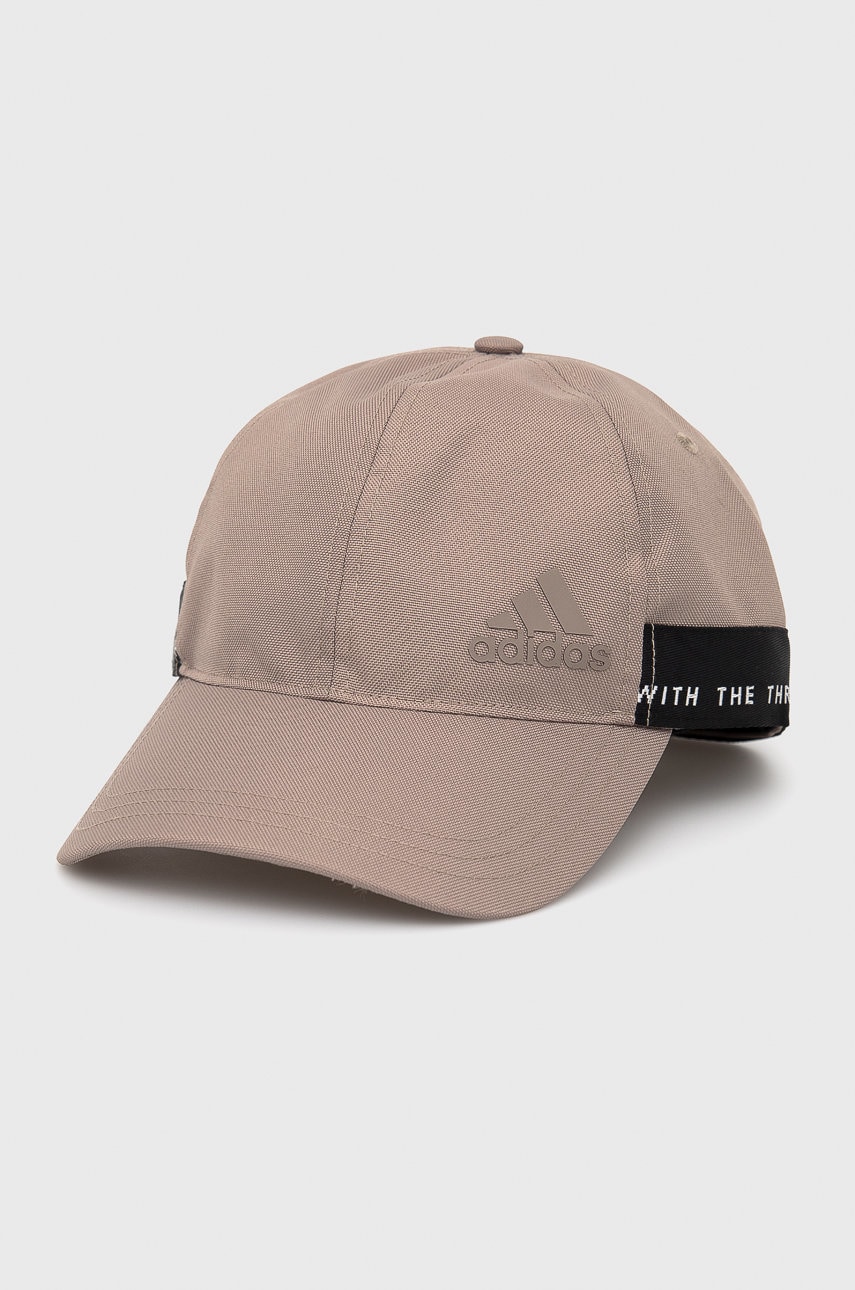 Adidas caciula culoarea bej, neted