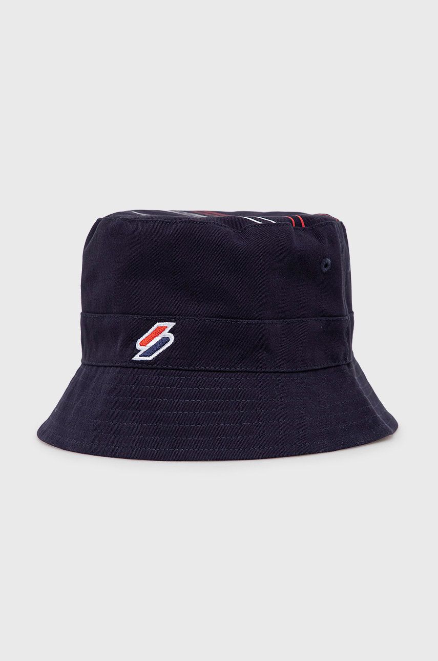 Oboustranný klobouk Superdry tmavomodrá barva - námořnická modř -  Materiál č. 1: 100% Bavlna