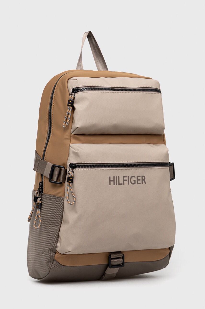 

Рюкзак Tommy Hilfiger чоловічий колір бежевий великий з принтом