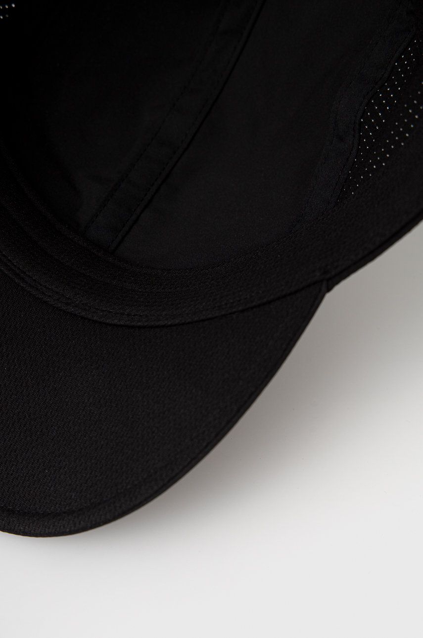 Asics șapcă Culoarea Negru, Cu Imprimeu