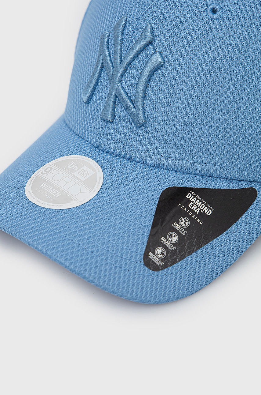 

Кепка New Era с аппликацией