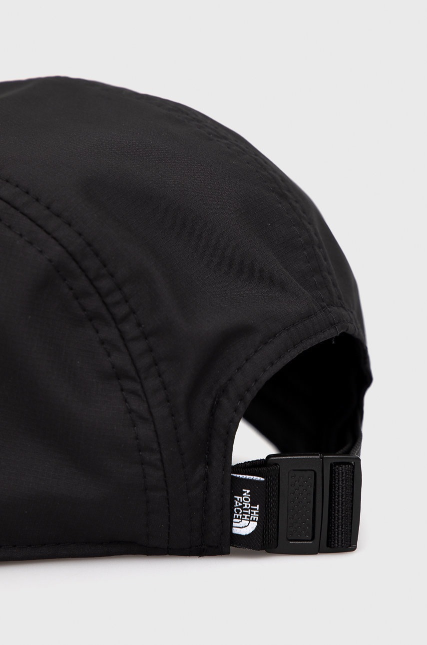 

Кепка The North Face колір чорний з аплікацією
