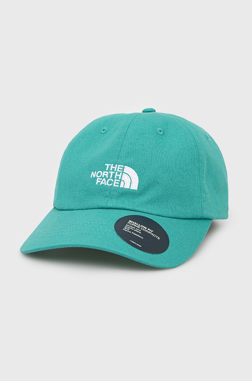 

Памучна шапка The North Face в зелено с апликация, Зелен
