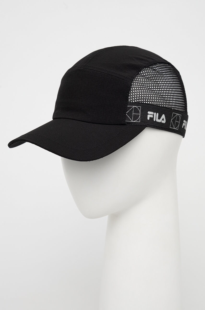 

Шапка с козирка Fila Rewa в черно с изчистен дизайн, Черен