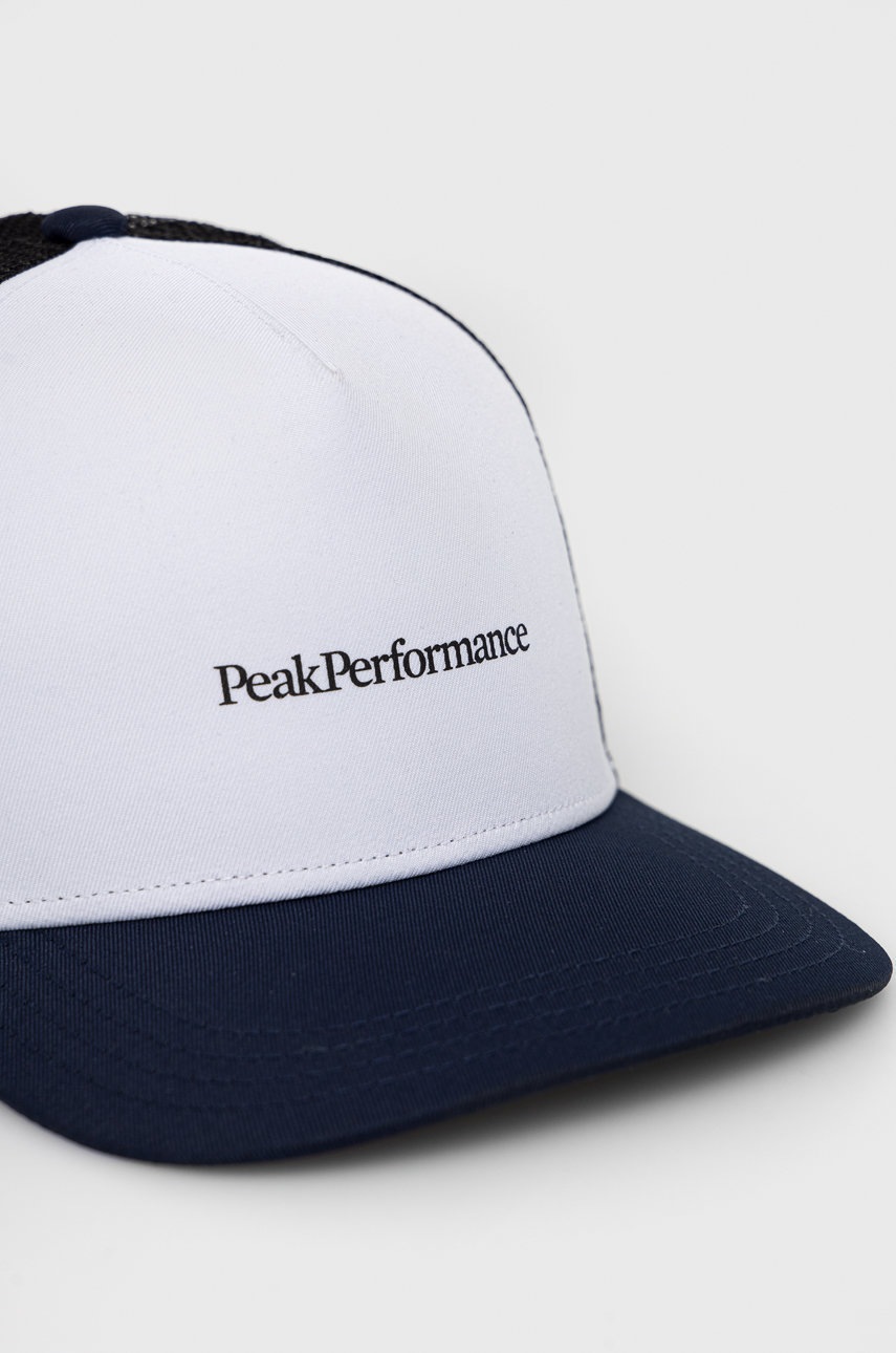 

Кепка Peak Performance цвет белый с принтом