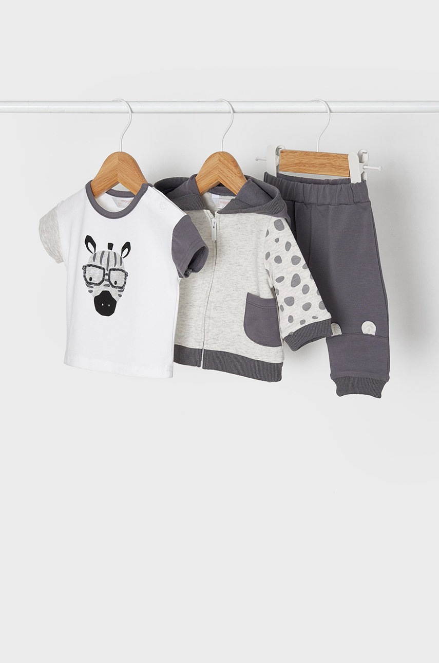 

Детски комплект Mayoral Newborn в сиво, Сив