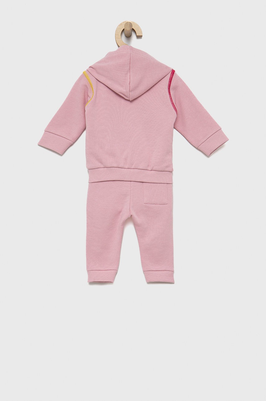 

Детский хлопковый спортивный костюм United Colors of Benetton цвет розовый
