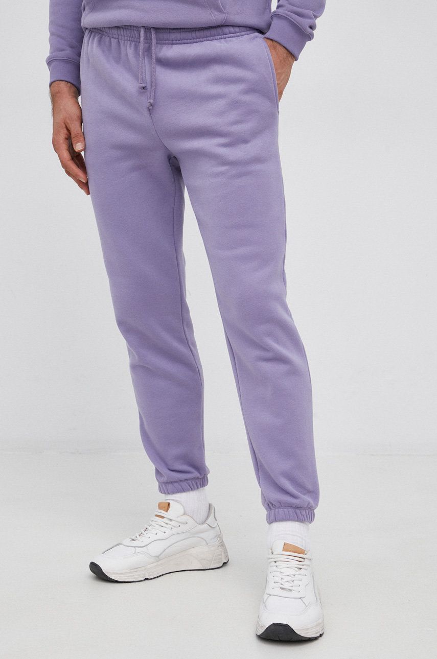 GAP Pantaloni bărbați, culoarea violet, material neted